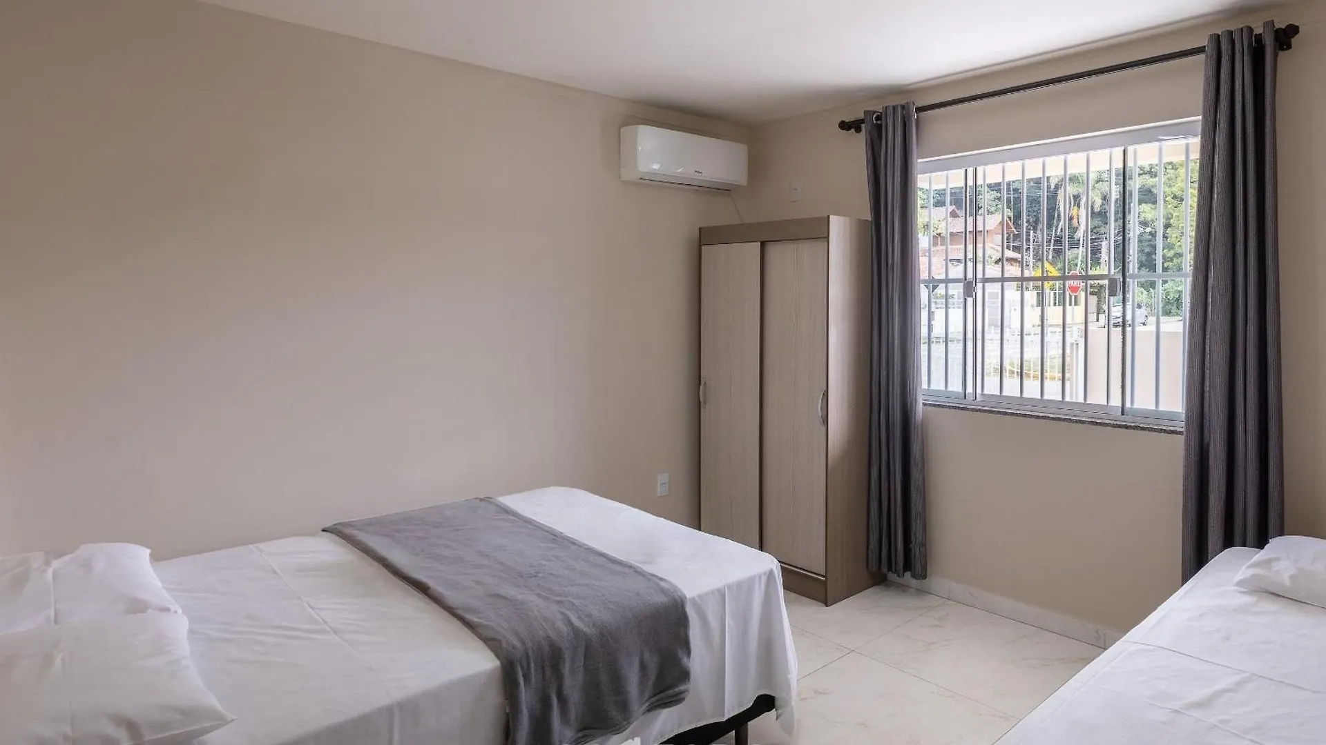 Rhe'S - Casas Em Condominio 2 Min Da Praia Em ボンビーニャス